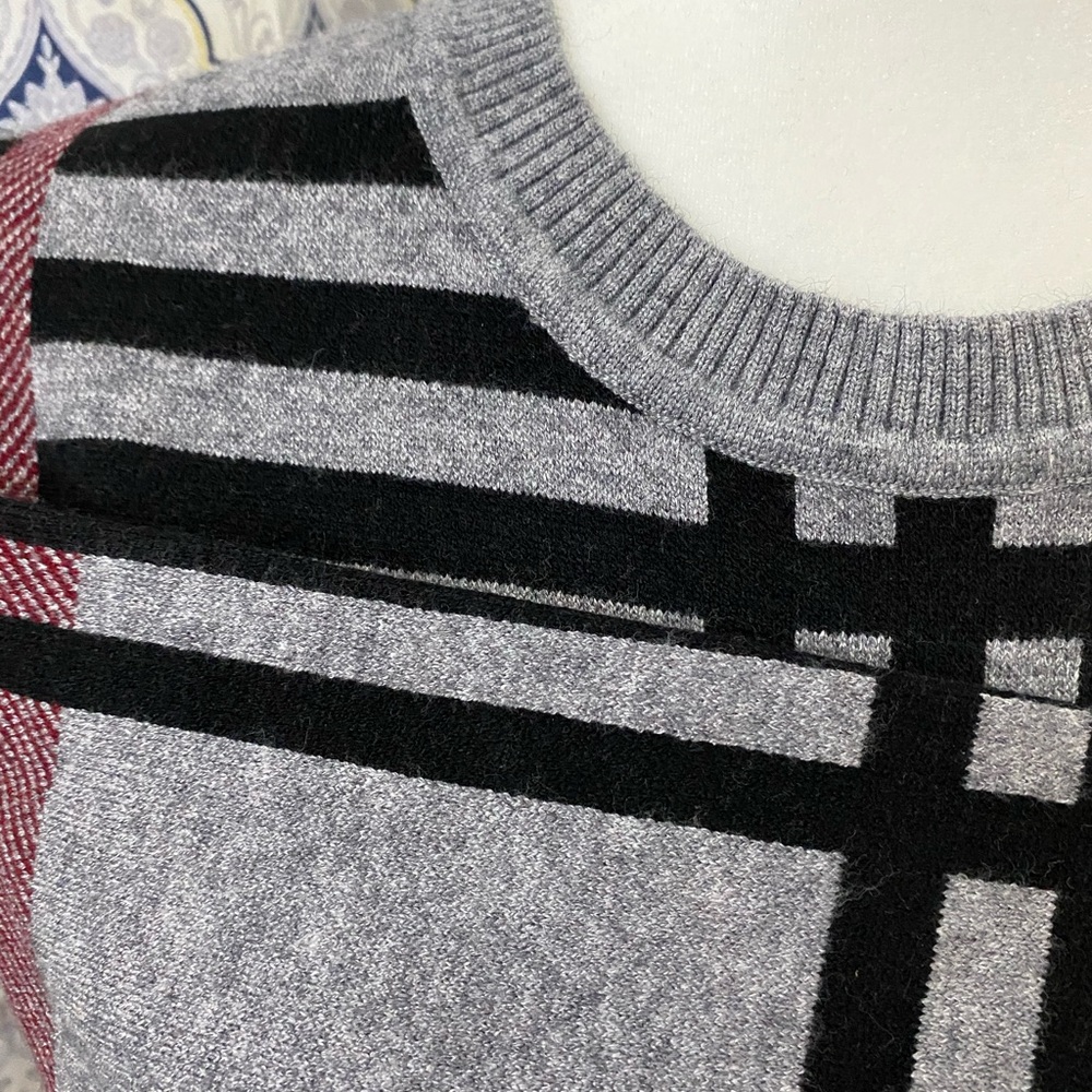 Gray Burberrylicious sweater